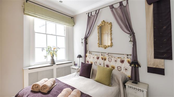 Peace In Pimlico,London,Greater London,United Kingdom