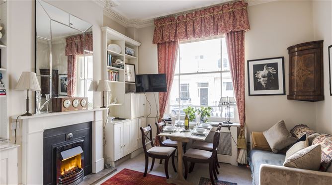 Peace In Pimlico,London,Greater London,United Kingdom
