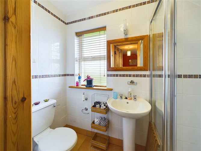 4 West Coast View, Annagh, Miltown Malbay, Co. Clare.