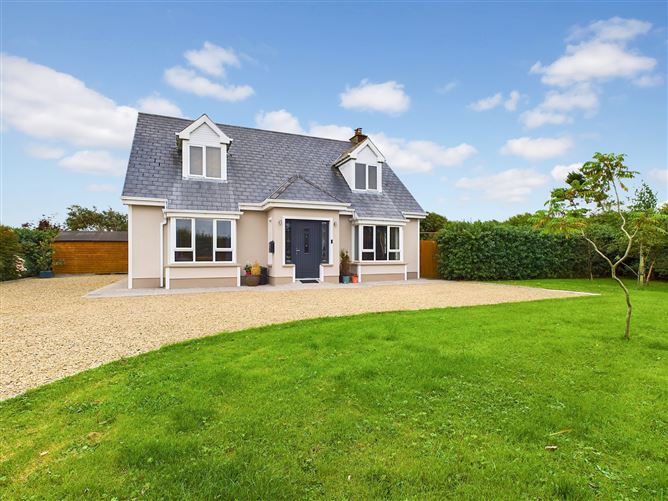 4 West Coast View, Annagh, Miltown Malbay, Co. Clare.
