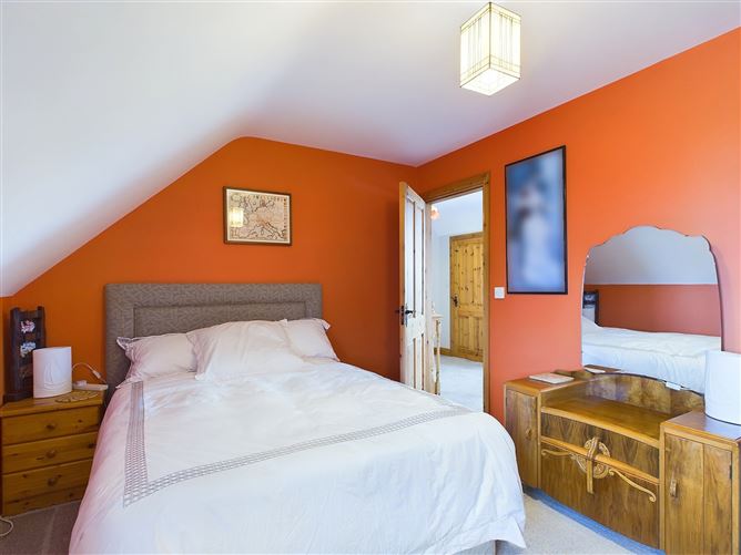 4 West Coast View, Annagh, Miltown Malbay, Co. Clare.