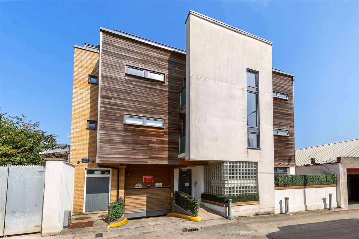 1 Brock Hall, Brocks Lane, Dun Laoghaire, Co. Dublin