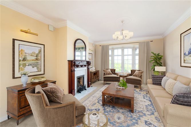 https://photos-a.propertyimages.ie/media/3/8/3/4966383/823cc474-54dc-46f6-9c60-e2d9a0e8f812_l.jpg