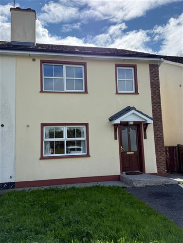 6 Castle Court, Ballaghaderreen, Co. Roscommon