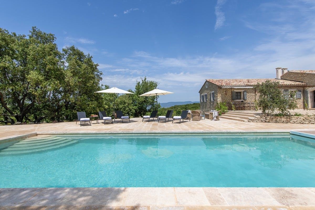 Photo 1 of 10 — Summer Luberon,Bonnieux,Provence-Alps-French Riviera,France
