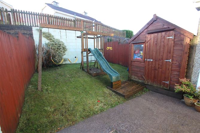 2 Droim an Óir, Kilmoney Road Upper, Carrigaline, Cork