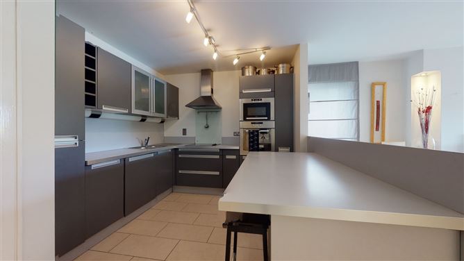 2 Brennanstown Square, Brennanstown, Cabinteely, Dublin 18