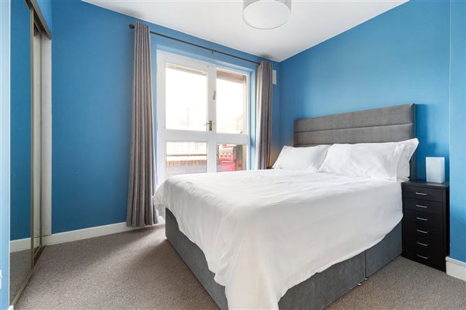 56 Lansdowne Village, Sandymount, Dublin 4