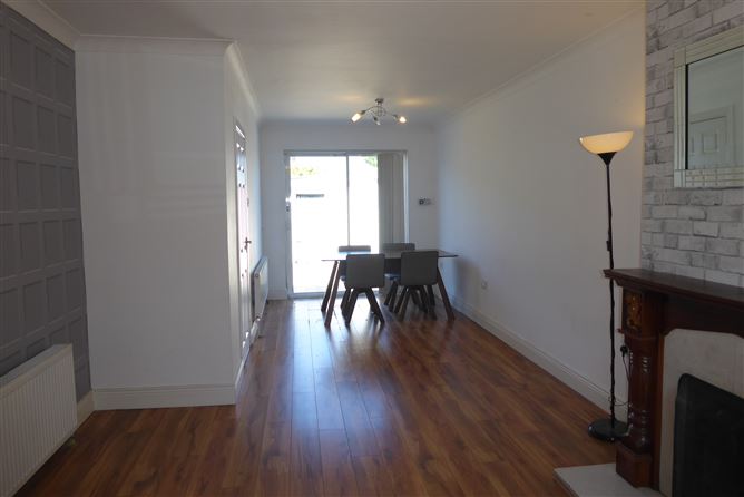 17, De Selby Lawns, Tallaght, Dublin 24