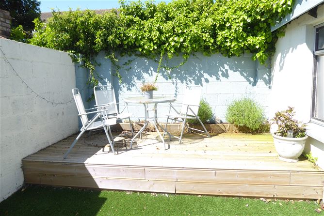 17, De Selby Lawns, Tallaght, Dublin 24