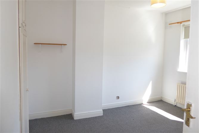 17, De Selby Lawns, Tallaght, Dublin 24