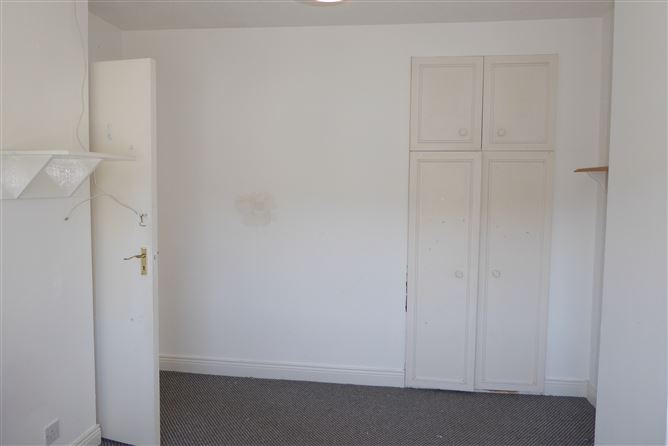 17, De Selby Lawns, Tallaght, Dublin 24