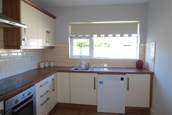 17, De Selby Lawns, Tallaght, Dublin 24