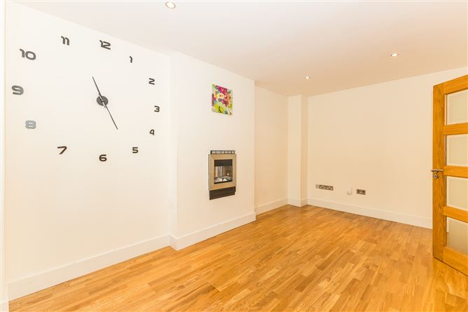 25 Lissadel Wood, Malahide, County Dublin