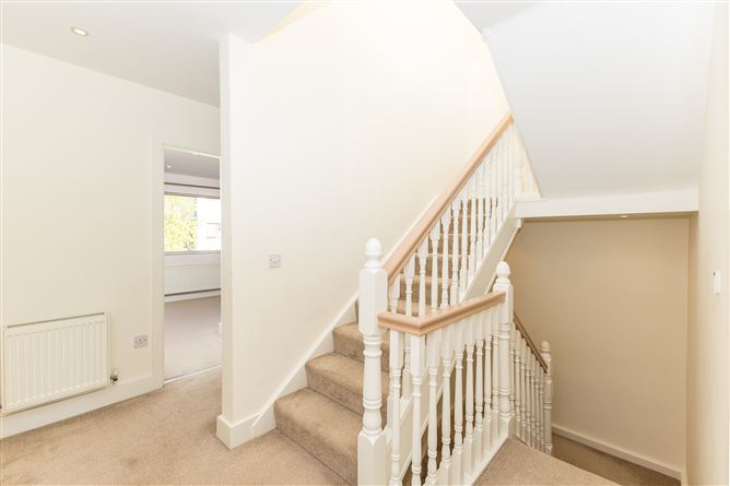25 Lissadel Wood, Malahide, County Dublin