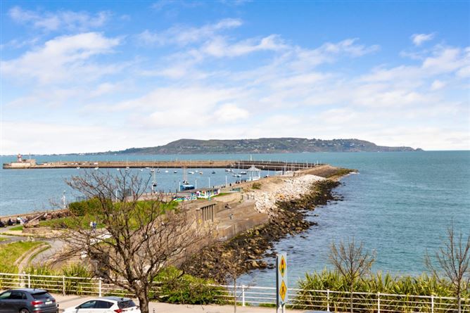 Apt. 203 Rosses Court, Mellifont Avenue, Dun Laoghaire, Co. Dublin