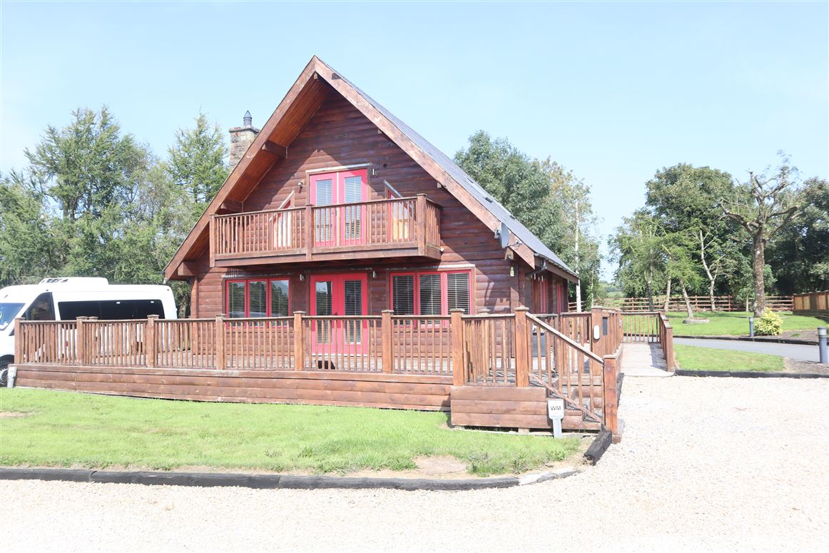 1 Lough Sillan Lodge, Shercock, Cavan