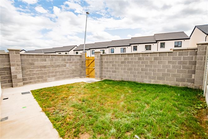 Photo 34 of 35 — 2 Bed End Terrace , White Linen Avenue, Longford Town, Co. Longford, Longford, Longford