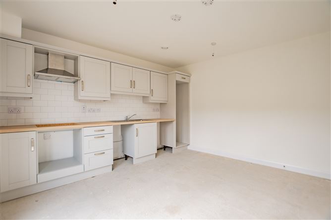 Photo 14 of 35 — 2 Bed End Terrace , White Linen Avenue, Longford Town, Co. Longford, Longford, Longford