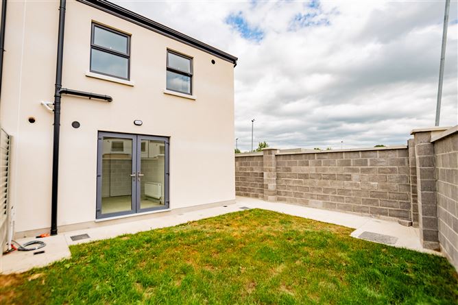Photo 33 of 35 — 2 Bed End Terrace , White Linen Avenue, Longford Town, Co. Longford, Longford, Longford