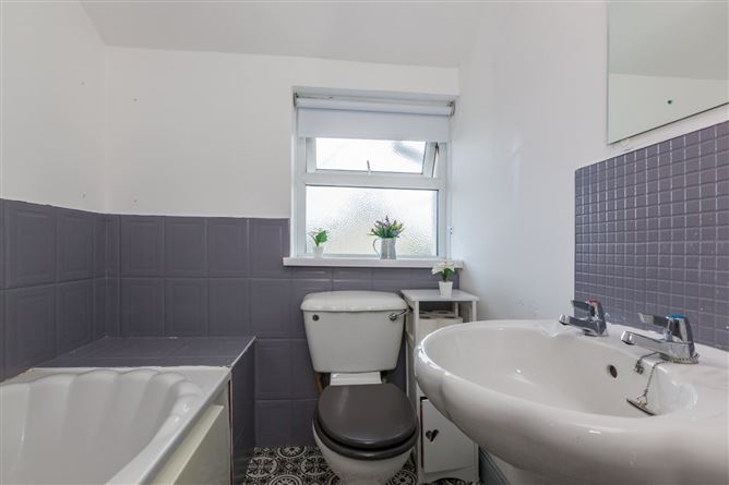 37A McAuley Drive, Artane, Dublin 5