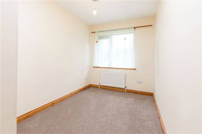 14 Woodlands Drive, Gorey, Co. Wexford