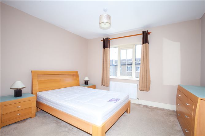 10 Cruise Park Avenue, Tyrrelstown, Dublin 15