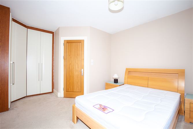 10 Cruise Park Avenue, Tyrrelstown, Dublin 15