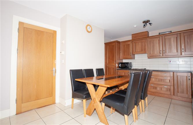 10 Cruise Park Avenue, Tyrrelstown, Dublin 15