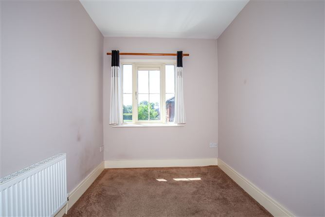 10 Cruise Park Avenue, Tyrrelstown, Dublin 15