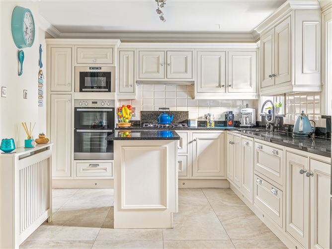1 The Avenue, Liffey Hall, Newbridge, Kildare