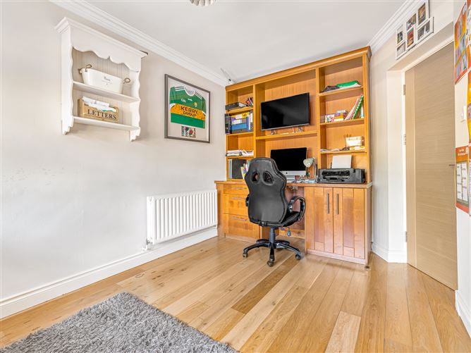 1 The Avenue, Liffey Hall, Newbridge, Kildare