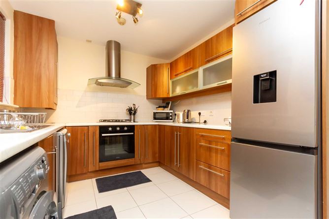 76 Castlegate Grove, Lucan, County Dublin