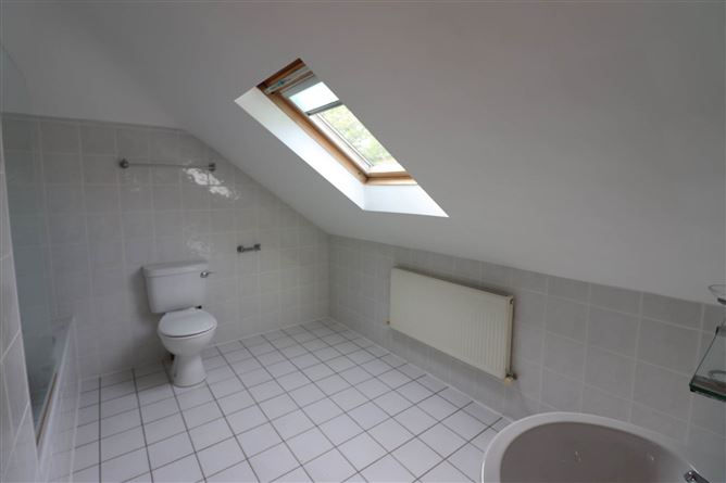 Tigh Chlar, Kylebroughlan, Moycullen, County Galway