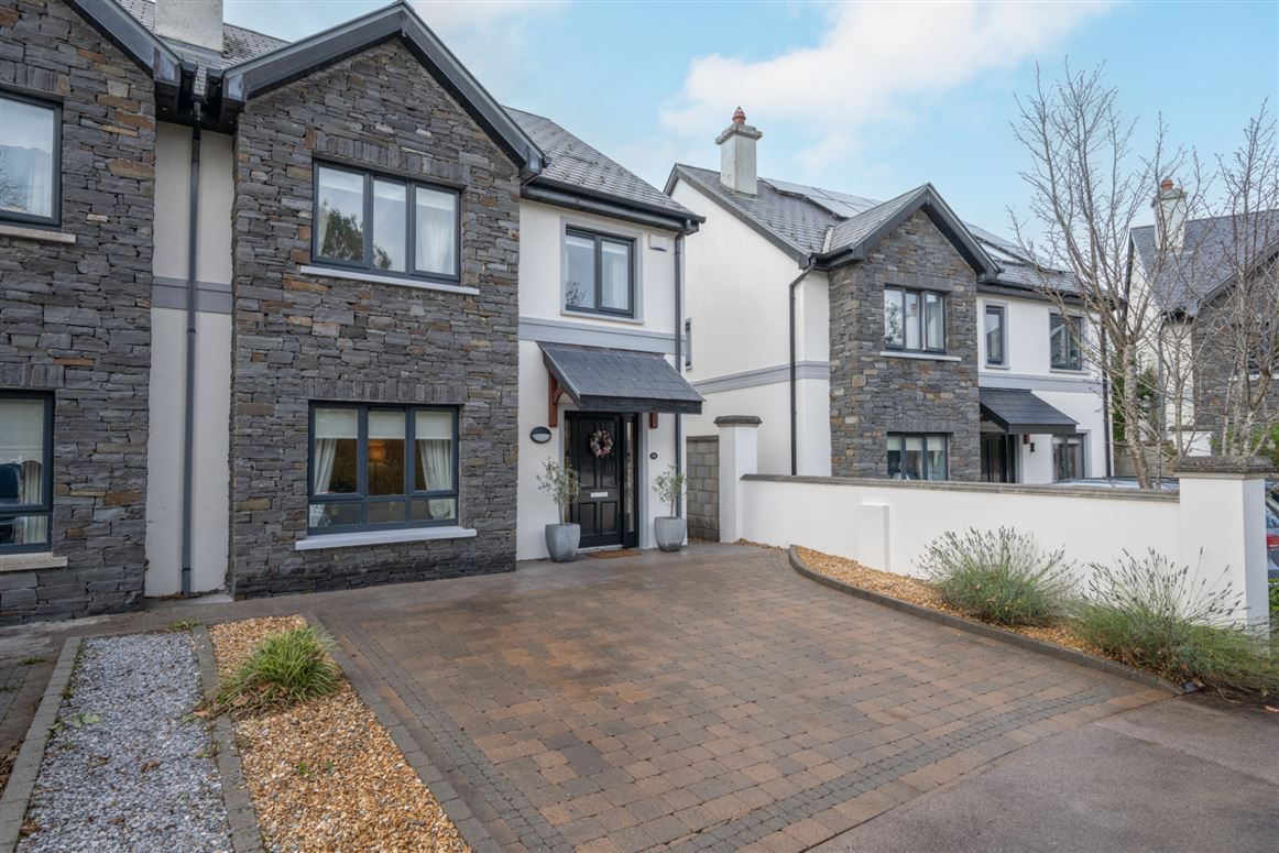 18 Crawford Woods, Church Hill, Glanmire, Co. Cork
