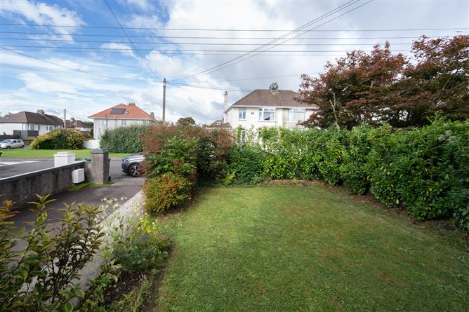 Castlegale, 21 Ardfallen Estate, Douglas, Cork