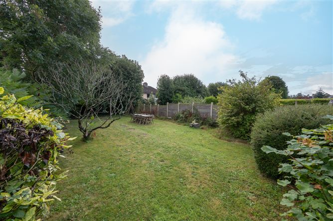 Castlegale, 21 Ardfallen Estate, Douglas, Cork