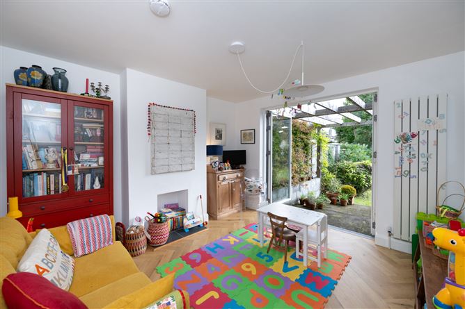 Castlegale, 21 Ardfallen Estate, Douglas, Cork