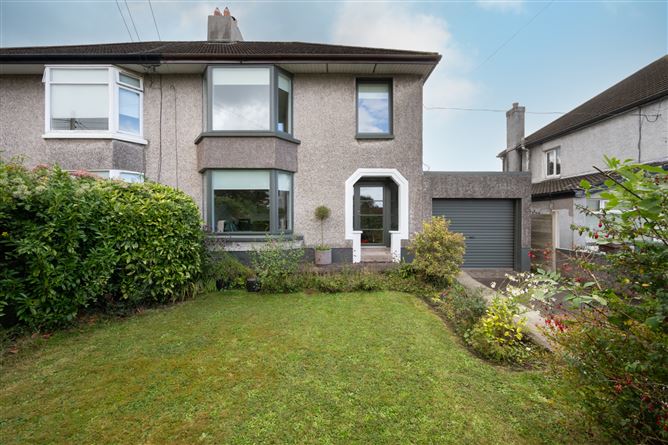 Castlegale, 21 Ardfallen Estate, Douglas, Cork
