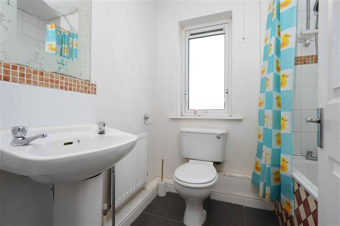 192 Castlecurragh Vale, Mulhuddart, Dublin 15