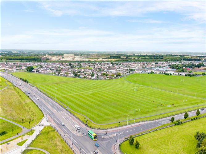 Photo 34 of 36 — 18 Drumcairn Avenue, Tallaght, Dublin 24