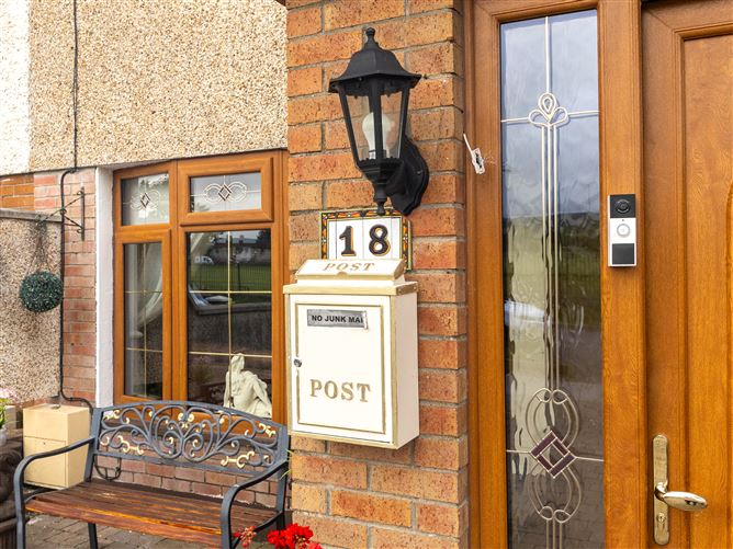 18 Drumcairn Avenue, Tallaght, Dublin 24