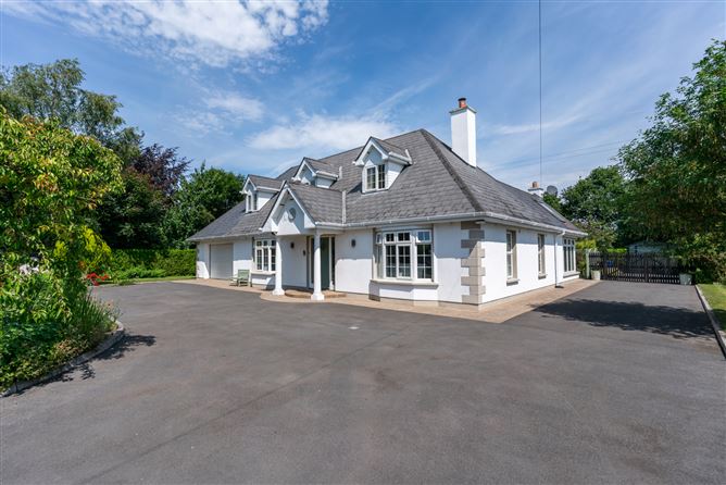 Photo 8 of 39 — Hawthorn House, Rathconnell Wood, Nurney, Co. Kildare