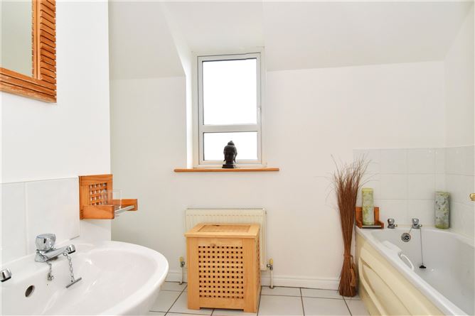 59 Woodlands, Lackagh, Turloughmore, Co. Galway