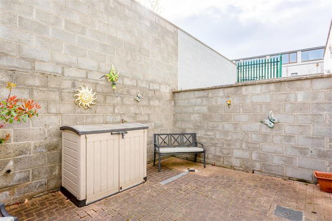 22 Village Weir, Lucan, Dublin