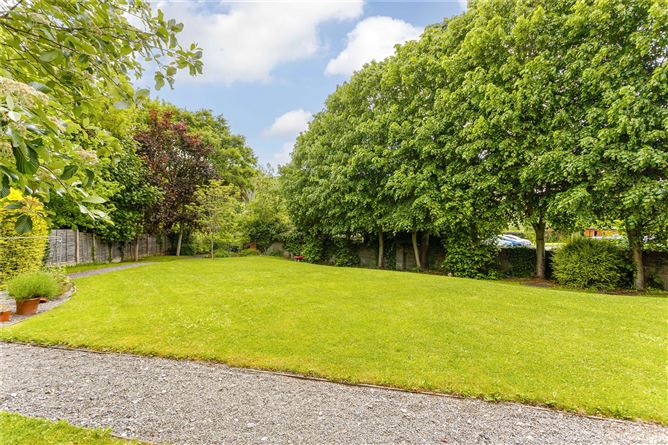1 Weirview, Chapelizod, Dublin 20
