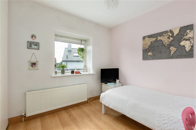 Swiss Cottage, 71 Waterstown Avenue, Palmerstown, Dublin 20