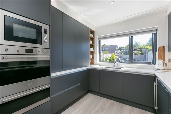 Swiss Cottage, 71 Waterstown Avenue, Palmerstown, Dublin 20