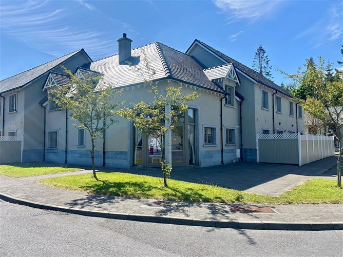 57 O`Carolan`s Court, Kilronan, Ballyfarnon, Roscommon