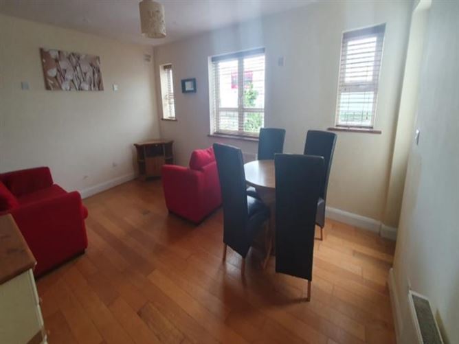 28 Hawthorn Crescent, Boyle Road, Carrick On Shannon, Co. Roscommon 